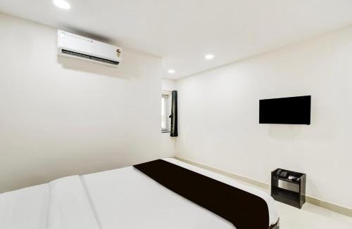 Hyderabad Hotel | Super Townhouse Golden Temple Manikonda