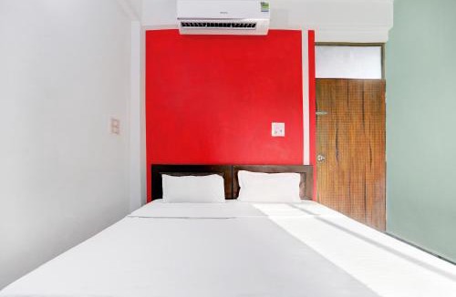 Naini Hotel | Hotel O BABA Hotel & Restaurant