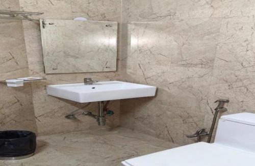 Pitampura Bed & Breakfast | Runway Residency at Pitampura