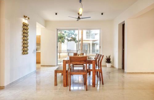 Agara Villa | RoyalCounty VillaJacuzziBBQ30min E-city1hr HSR