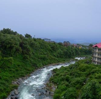Sidhpur Hotel | Dharamshala Retreat