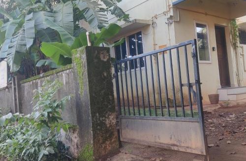 Mangalore House | Seagull - studio room -1km from sea-100mtr from NH66
