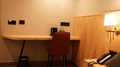 Mysore Hotel | Aura Inn & Suites