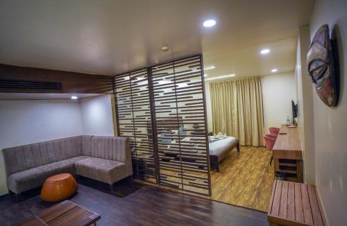 Thousand Lights West Hotel | Open Hotel by Olive - Slate