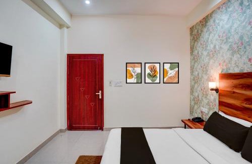 Gomti Nagar Hotel | Super OYO Hotel O Khargapur Ring Road Formerly Shimla Grand
