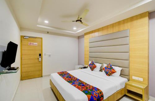 Gachibowli Hotel | FabHotel Prime Veeraj Suites- Nr Skyview10, Lumbini Avenue, Gachibowli