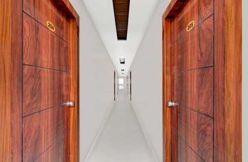 Hyderabad Hotel | Townhouse Oak Chakripuram Near Khusaiguda Bus Stop