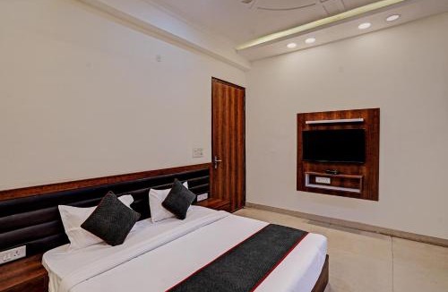 Sector 70 Hotel | Hotel O Golden Palace