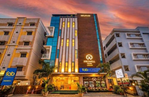 HITEC City Hotel | FabHotel Prime Prowell Crown - Nr TCS Deccan Park, Hitech City