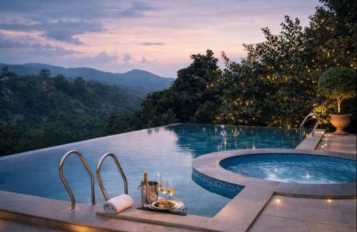 Kumbhalgarh Resort | The Sky Imperial Pavoreal Jungle Resort