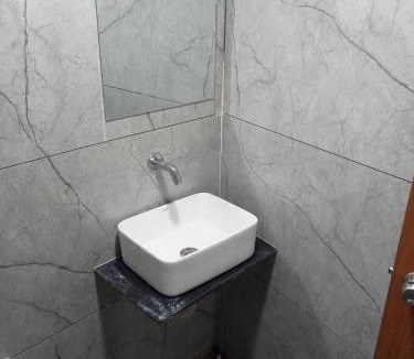 Vastrapur Hotel | Hotel Sun Lake
