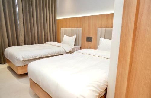 Ugapur Hotel | Hotel HPB Grand