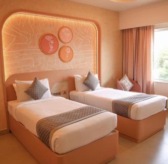 Town Hall Hotel | RATHNA RESIDENCY