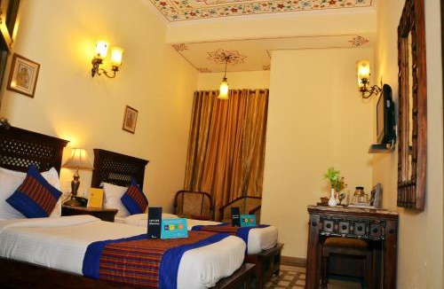 Amer Fort Road Hotel | Rajputana Haveli - Jaipur
