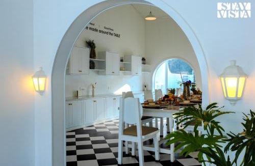 Suntikoppa House | StayVista at Mudra Tattva - Pvt Pool,Lawn,Jacuzzi 2BR Luxury Rooms
