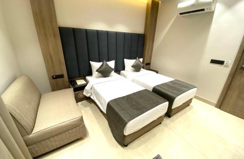 Patel Nagar Hotel | Pals Inn