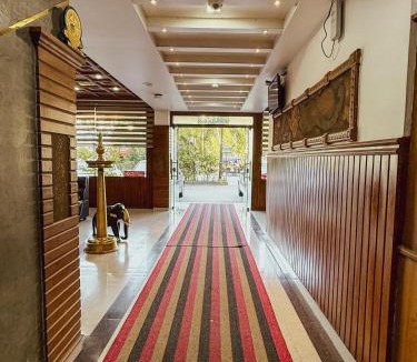 Guruvayur Hotel | Sathya Inn Guruvayur