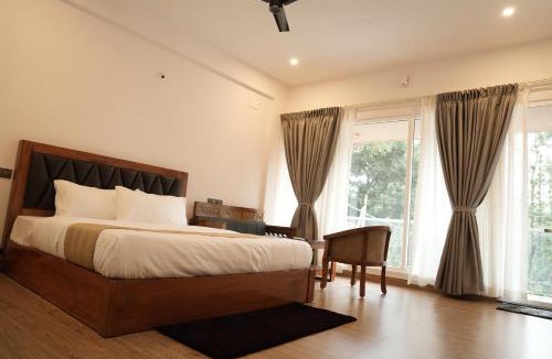 Chikkamagaluru Hotel | Pallakki Comforts Chikmagalur