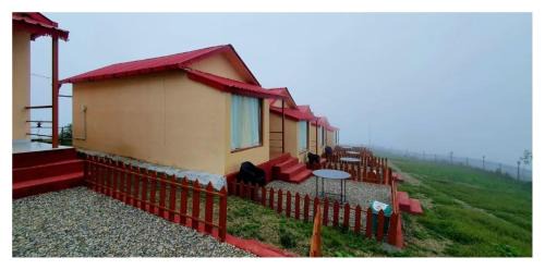 Sigri Village Hotel | Hotel Hima-Aksh cottages In Sigri