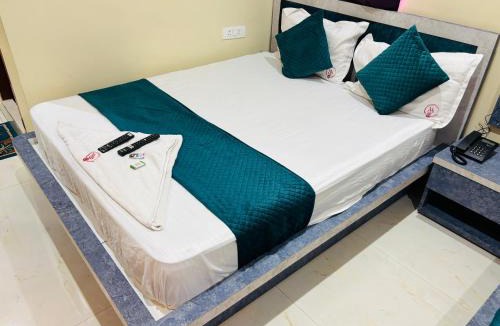 Dabagardens Hotel | Hotel PANDIT PALACE