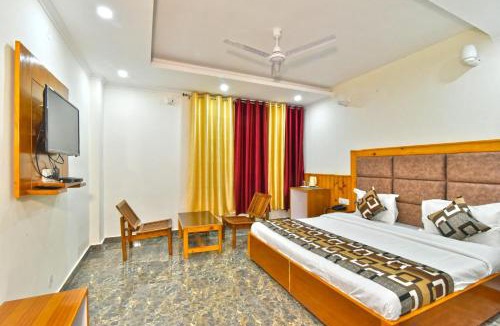 Bhagsu Nag Hotel | Vella Marina Pine view -Free Parking-cricket stadium 5 km-Mcleodganj 8 km- Bhagsunag 9