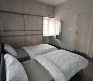 Narasapura Apartment | Isiri Service Apartment