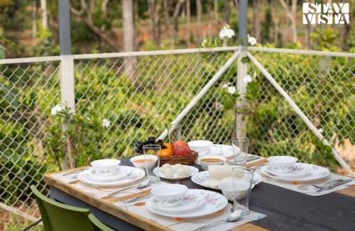 Madhapur Villa | Tarang - The Nest 3BR with Pvt Pool Lawn, AC, BBQ and Comp Breakfast- Coorg
