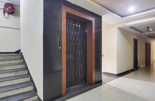 Hyderabad Hotel | Hotel O Grand Sandarshini Inn Near MGBS Bus station