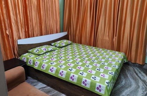 Kolkata Apartment | Luxury stay on budget
