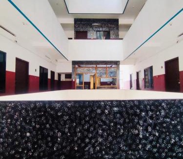 Thrissur Hotel | Omega Tourist Home