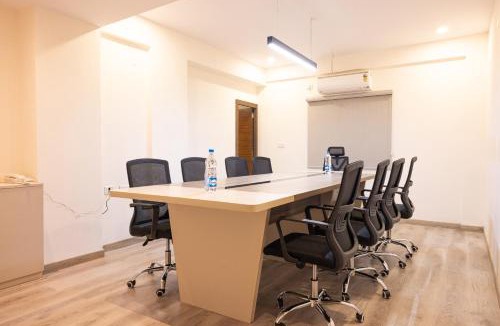 Madhapur Hotel | Hotel Radhe Pride Hitech City