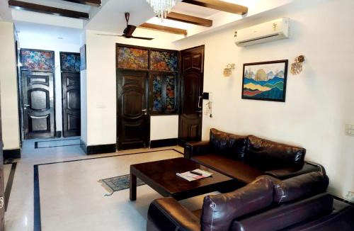 Green Park Hotel | Hotel Khusbu Residency, Green Park Market, South Delhi