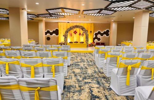 Sayajiganj Hotel | Pam Premium Hotel Vadodara