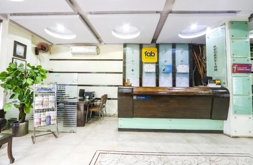 Lakdi Ka Pul Hotel | FabHotel Royal Residency II - Nr Lakdikapul Metro Station