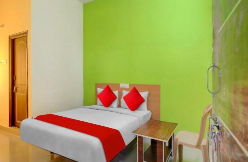 Hyderabad Hotel | Collection O RBS NFC Road