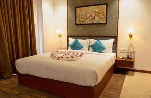 Guruvayur Hotel | Gokulam Park Guruvayur