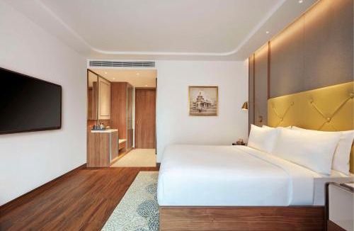 Brookefield Hotel | Doubletree By Hilton Bengaluru Whitefield