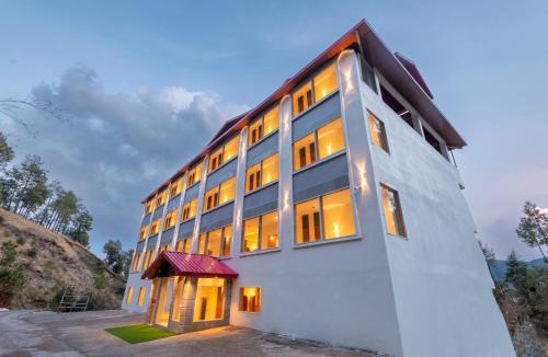 Kandaghat Hotel | Kavin - The Chail Resort