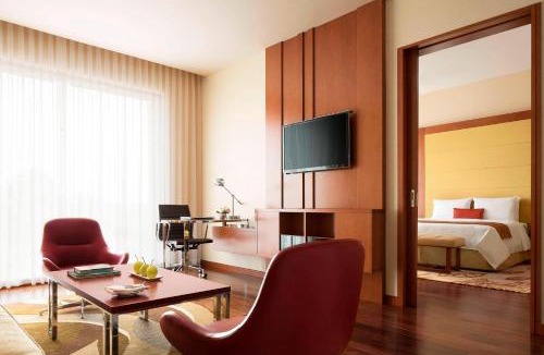 Nedumbassery Hotel | Courtyard by Marriott Kochi Airport