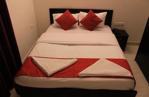 Bengaluru Cabin | S M RESIDENCY HOTEL