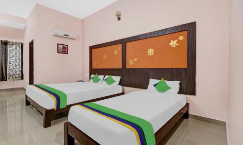 Gundlupet Hotel | HOTEL Grand JP INN