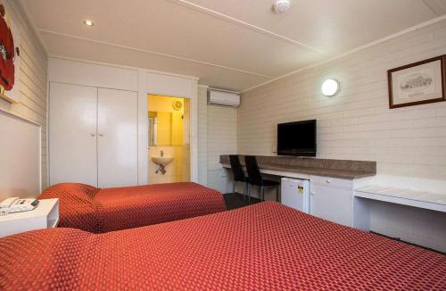 Portland Hotel | Econo Lodge Portland