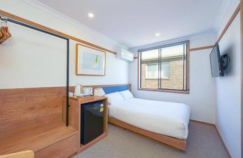 Apollo Bay Hotel | Blue Ocean Motel Apollo Bay