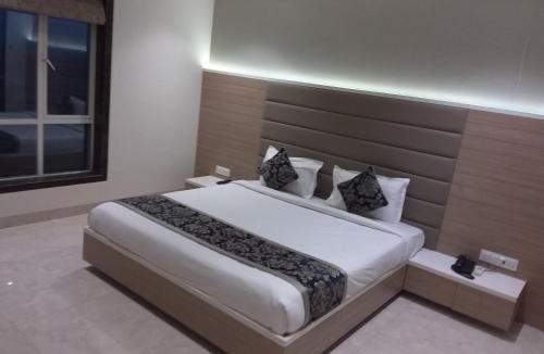 Igatpuri Hotel | Hotel Grand Parivaar