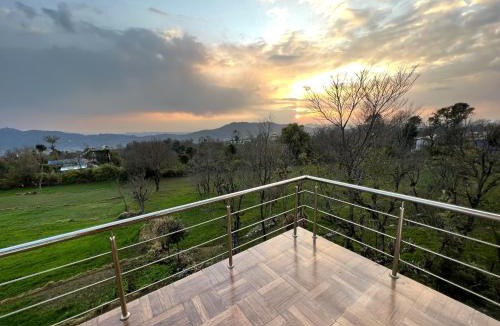 Gunehr Hotel | Hotel Sagarmatha
