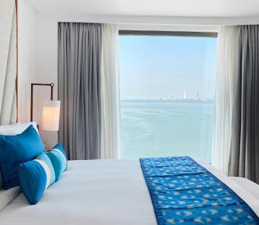 Churchgate Hotel | InterContinental Marine Drive Mumbai by IHG