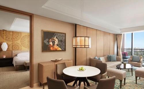 Taramani Hotel | Taj Wellington Mews Chennai