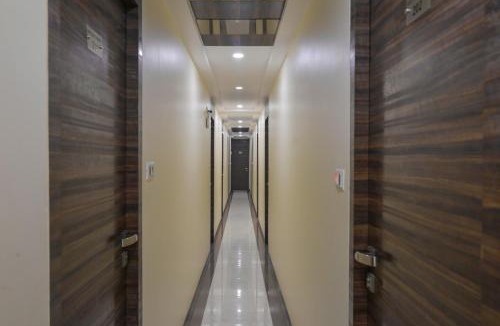 Dharavi Hotel | Hotel Palace Residency near Lokmanya Tilak Terminus