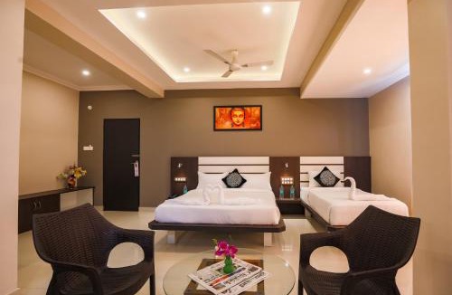 Vijayanagar Hotel | Aadya Elite
