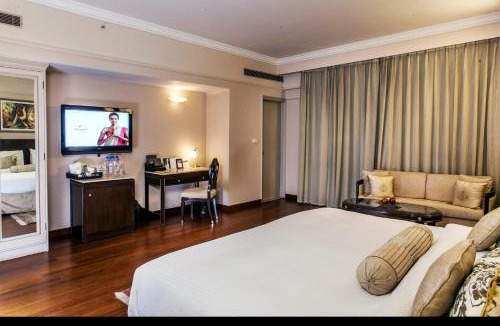 New Delhi Hotel | The Claridges New Delhi
